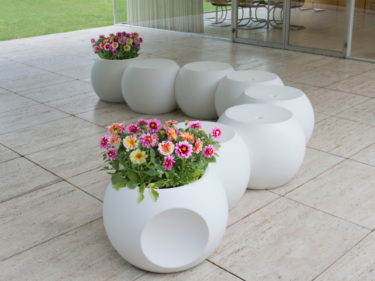 white indoor planters with built in drainage