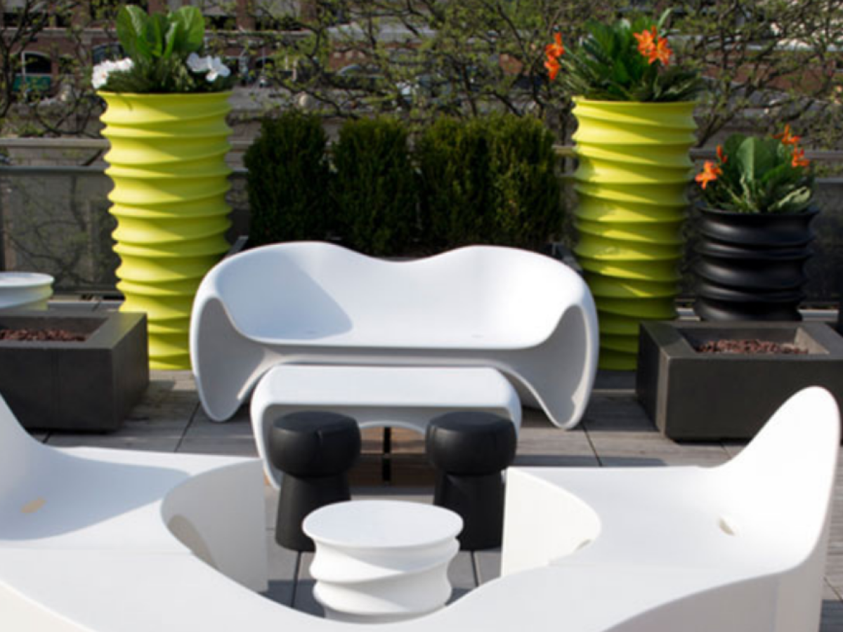 modern hospitality aloe planters outdoor